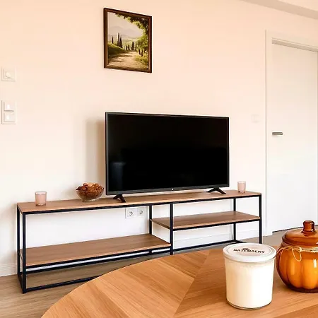 Neubau Stadtwohnung Mit Balkon In Parkplatz Wlan Autobahn *