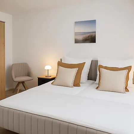 Appartement Neubau Stadtwohnung Mit Balkon In Siegen Parkplatz Wlan Autobahn *