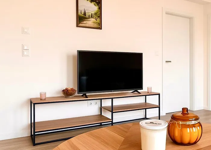 Neubau Stadtwohnung Mit Balkon In Parkplatz Wlan Autobahn *