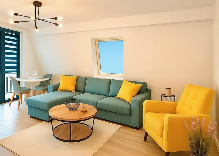 Appartement Neubau Stadtwohnung Mit Balkon In Parkplatz Wlan Autobahn *